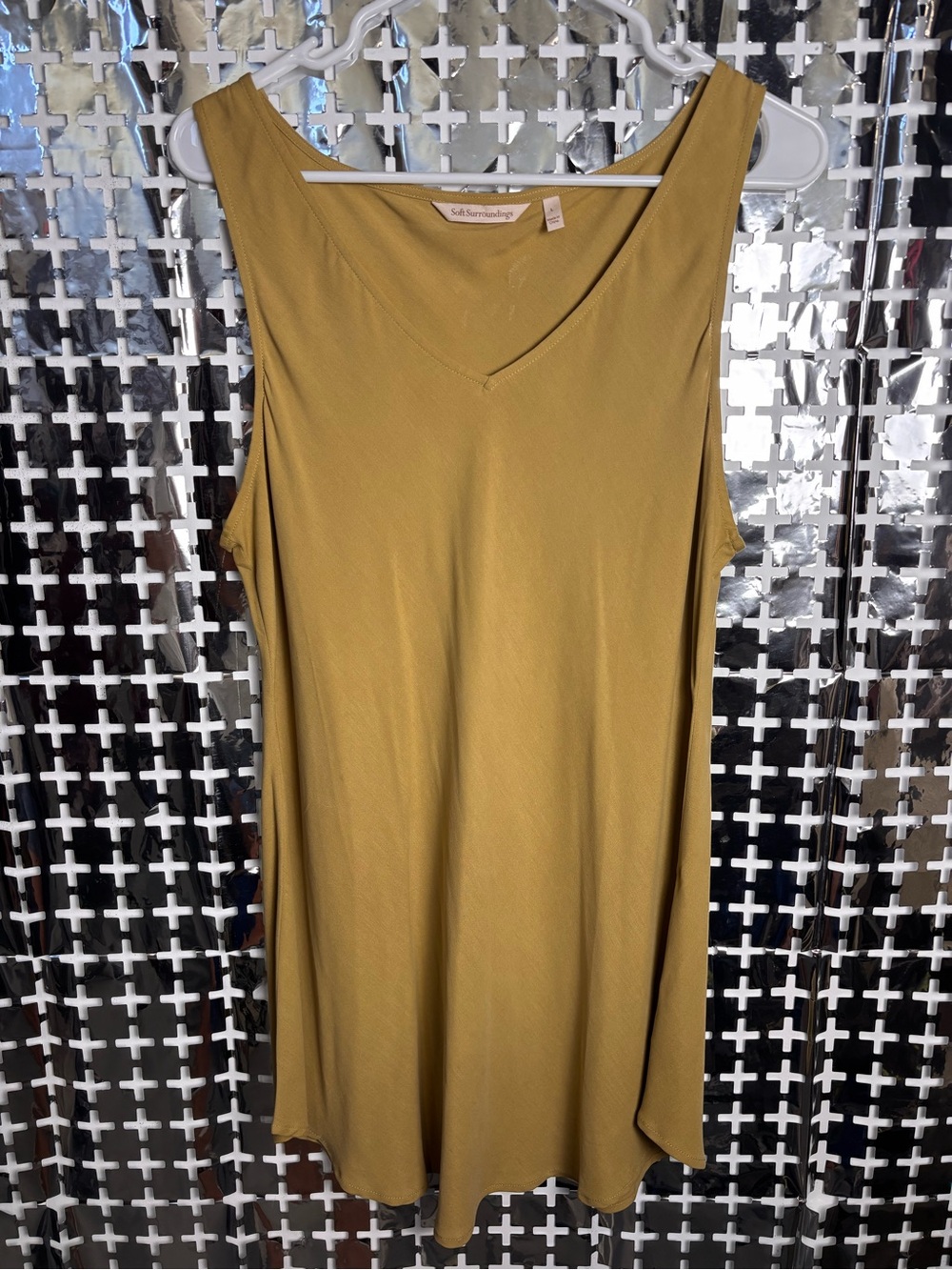 Soft Surroundings Mustard V-Neck Sleeveless Tank